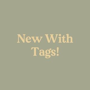 #53 - New 4 Piece Reseller Lot